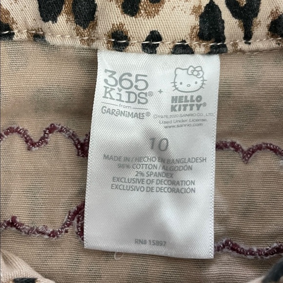 Hello Kitty Leopard 🐆 Print Jacket - Picture 5 of 12